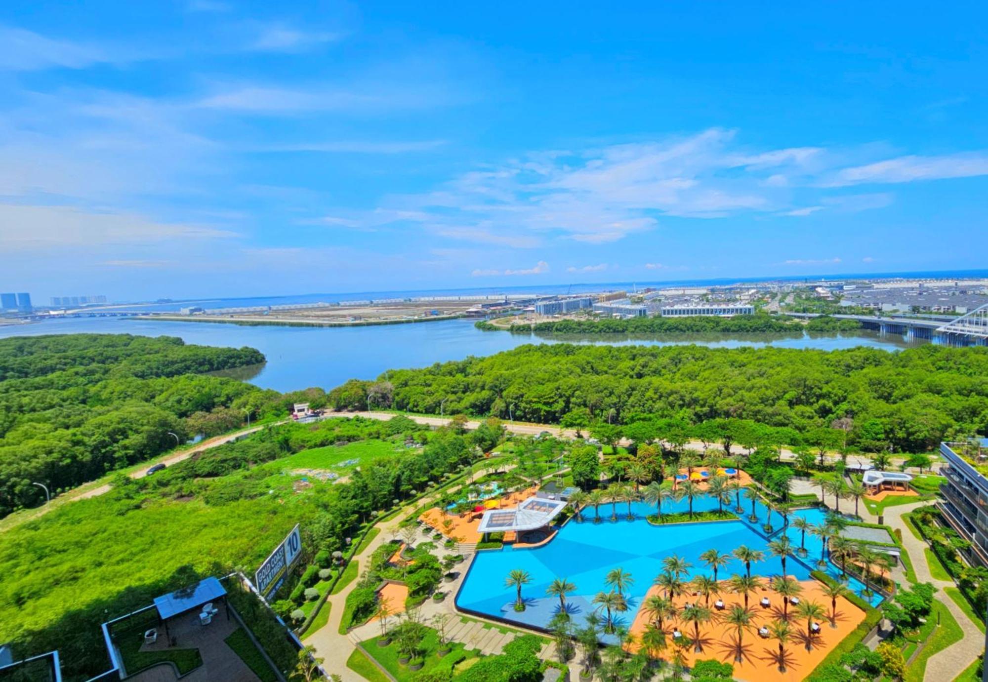 Studio Sea View Apartment At Gold Coast Pik By Mysweethome ジャカルタ エクステリア 写真